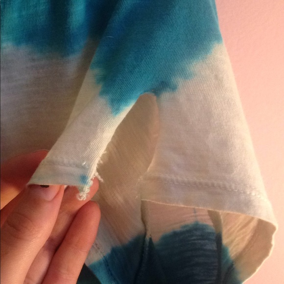White and blue tie die top - Picture 3 of 3